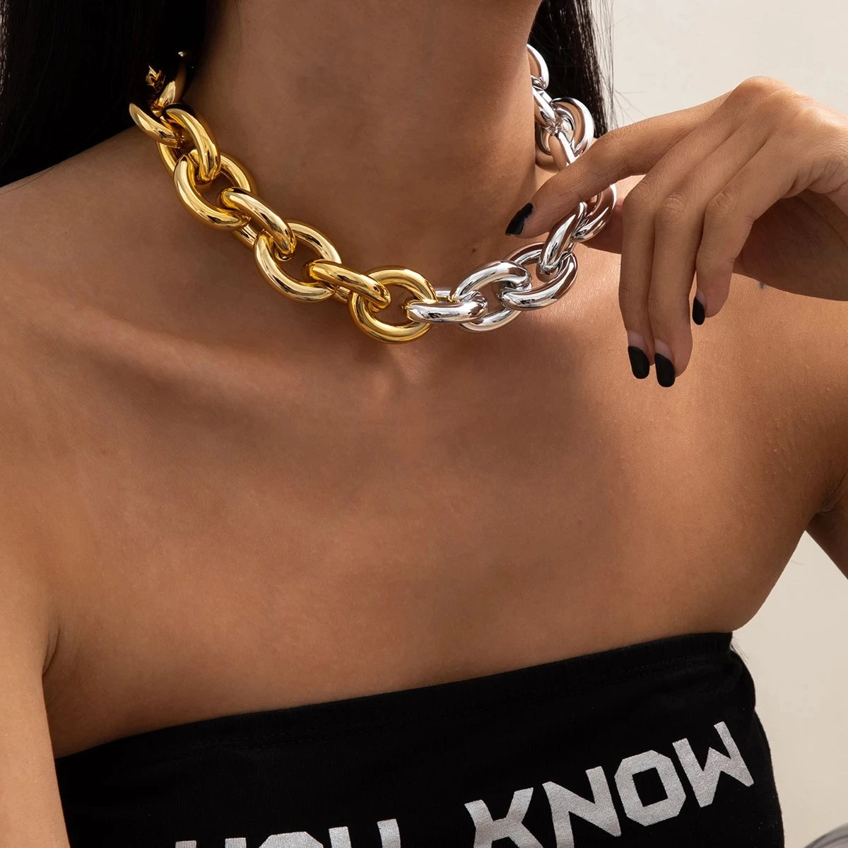 Cadenas Noir Choker